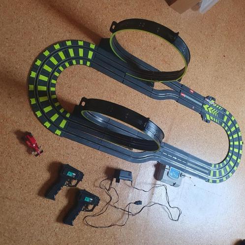 Racebaan met 2 loopings uit jaren 90-00, Kinderen en Baby's, Speelgoed | Racebanen, Gebruikt, Racebaan, Elektrisch, Overige merken