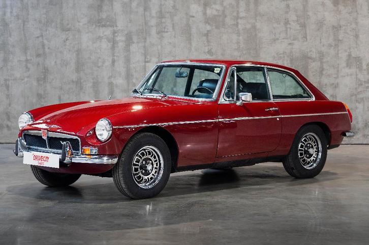 1973 - MGB GT V8, Auto's, MG, Bedrijf, B, Lederen bekleding, Benzine, Coupé, 2 deurs, Handgeschakeld, Rood, Zwart, Leder, Voorwielaandrijving