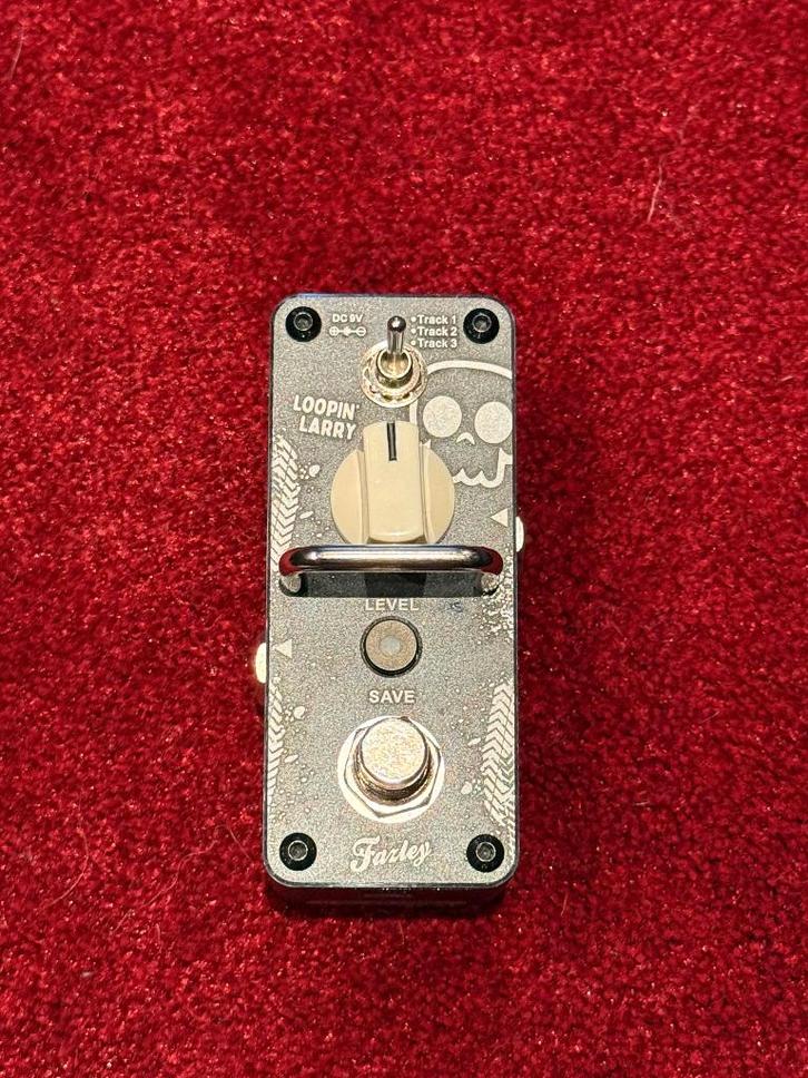 Pédale d'effet Loopin' Larry Looper Fazley LPR-01, Musique & Instruments, Effets, Neuf, Delay ou Écho, Enlèvement ou Envoi