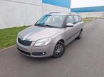 Skoda Fabia 1.4i - Gekeurd voor verkoop, https://public.car-pass.be/vhr/42cac185-2430-4954-9928-e9f6cbf6f2b8, Stof, 63 kW, Beige