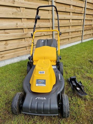 Elektrische Stiga-grasmaaier 1600W, Bac de ramassage, Tondeuse rotative, Comme neuf, 40 à 49 cm