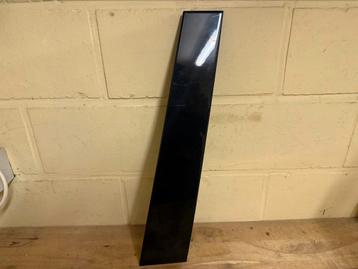 Audi Q7 deurlijst B-pilaar beschikbaar voor biedingen