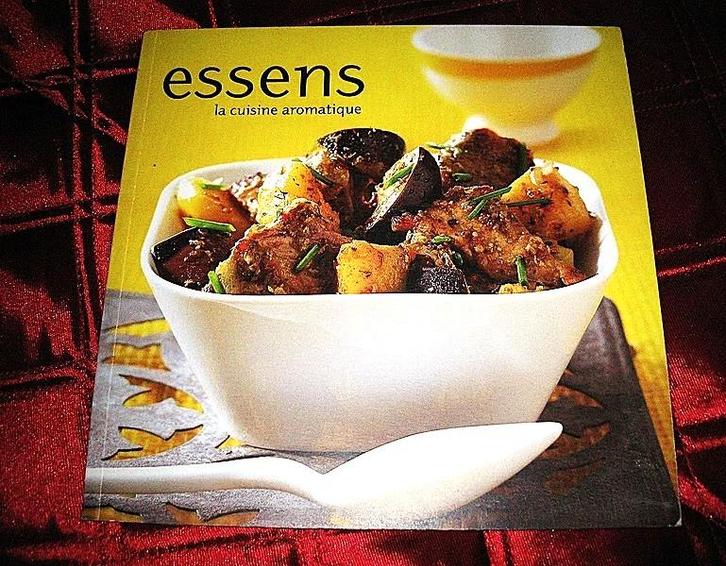 Tupperware: livre de recettes " ESSENS", Boeken, Kookboeken, Nieuw, Ophalen of Verzenden