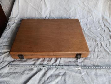 Proeflenzenset Antieke oogheelkundige apparatuur Miroptics beschikbaar voor biedingen