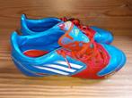 ADIDAS - chaussures de foot - pointure 37 1/3, Sport en Fitness, Voetbal, Schoenen, Gebruikt, Ophalen of Verzenden