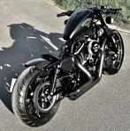 Harley Sportster Iron 883 XL Bobber Dark Custom 1200 km, Motoren, Motoren | Harley-Davidson, 2 cilinders, 883 cc, Particulier