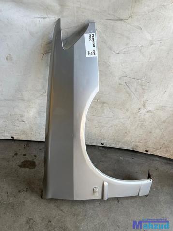 PEUGEOT 306 BREAK grijs zilver rechts voorscherm 1994-2002 beschikbaar voor biedingen