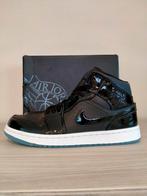 Nike jordan 1 mid space jam, Ophalen of Verzenden, Zo goed als nieuw