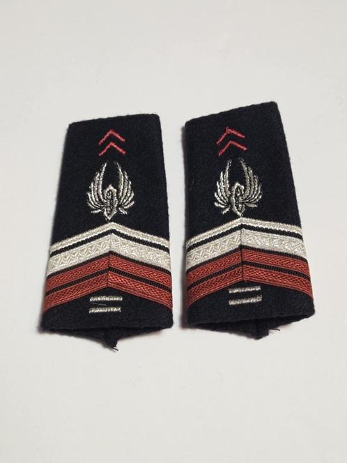 Fourreaux d'Épaule Caporal Chef Du Train., Verzamelen, Militaria | Algemeen, Ophalen of Verzenden