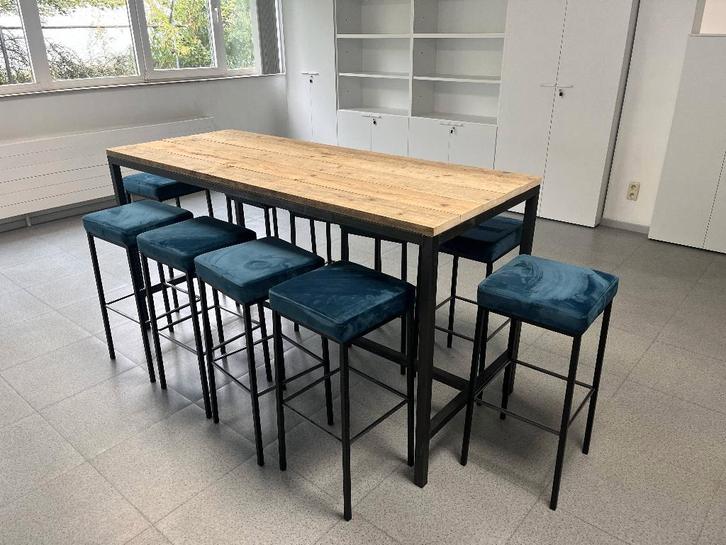 Prachtige hoge tafel in staal en hout met 10 krukjes, Huis en Inrichting, Tafels | Eettafels, Zo goed als nieuw, 50 tot 100 cm