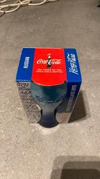 McDonald’s Coca-Cola Lim Ed Glas 2015 Russisch (blauw) box, Verzamelen, Ophalen of Verzenden, Nieuw, Frisdrankglas