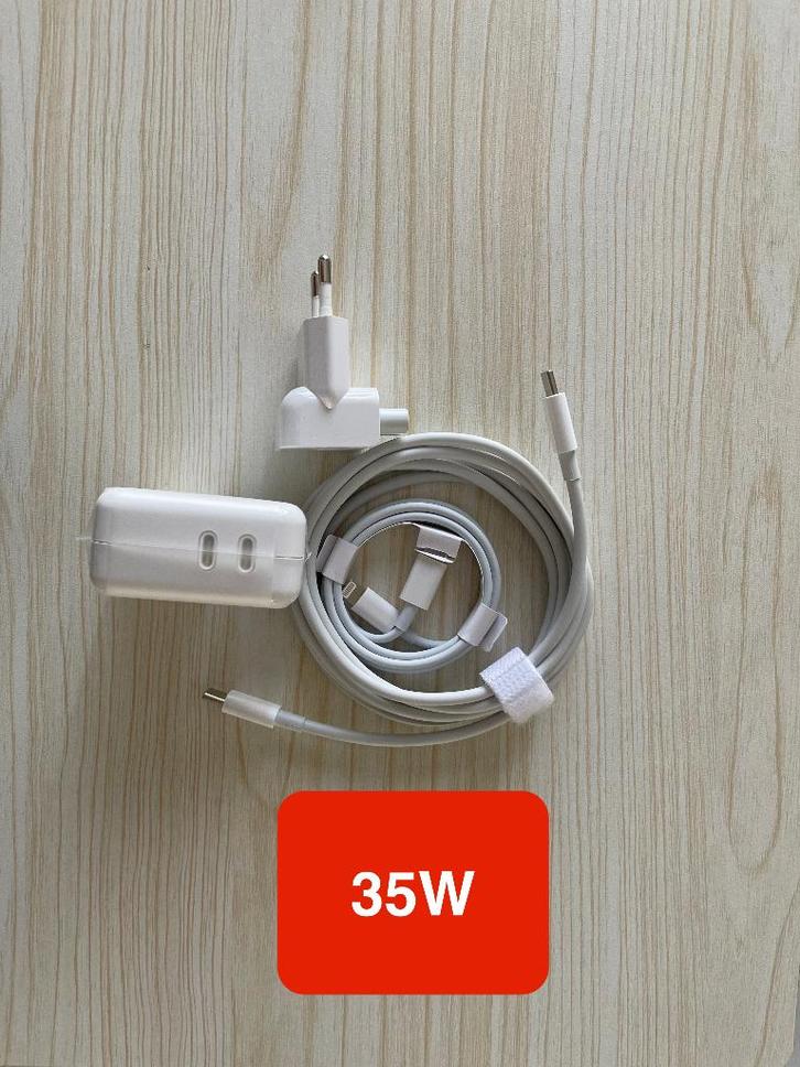 Oplader met 2 USB C-poorten - 35W voor MacBook Air en iPhone, Computers en Software, Laptop-opladers, Nieuw, Ophalen of Verzenden