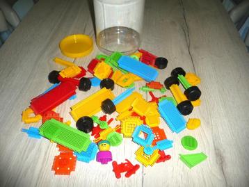 Doos vol Noppers (bijna 100 stuks) beschikbaar voor biedingen