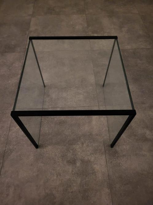 Moderne Glazen Tafel – Compact en Elegant, Huis en Inrichting, Tafels | Salontafels, Zo goed als nieuw, Minder dan 50 cm, Minder dan 50 cm