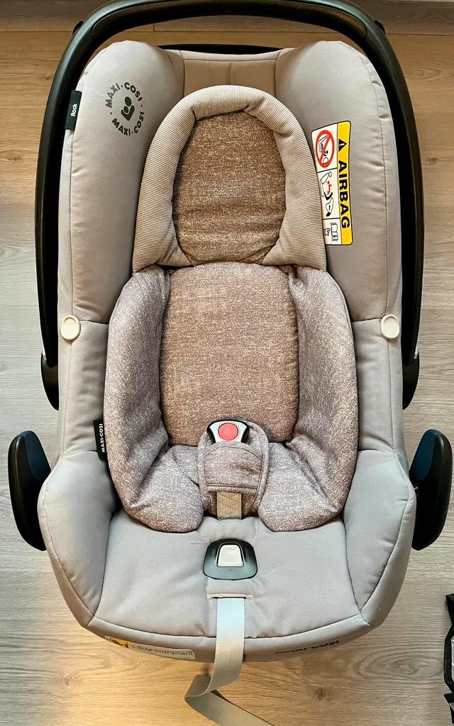 Maxi cosi Rock incl speeltje, muggennet, regencape, Aeromoov, Kinderen en Baby's, Autostoeltjes, Gebruikt, Maxi-Cosi, 0 t/m 10 kg