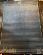 Gratuit : tapis de sol 2,4 m x 1,7 m, 200 cm ou plus, 150 à 200 cm, Enlèvement, Utilisé