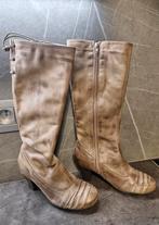 Dames laarzen maat 36, Enlèvement, Porté