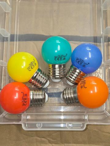 FEEST KLEUR LED BULB / BOL LEDLAMP 1Watt  5  kleuren beschikbaar voor biedingen