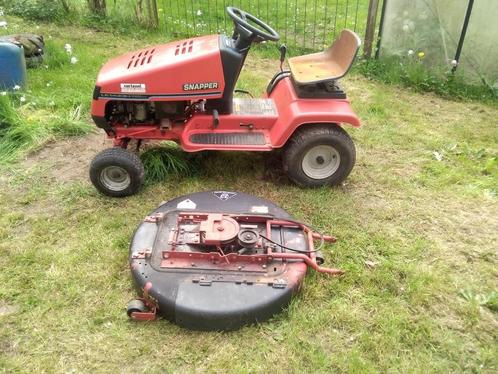 Vend tracteur tondeuse snapper hydro à réparer ou pour pièce, Tuin en Terras, Zitmaaiers, Gebruikt, Ophalen