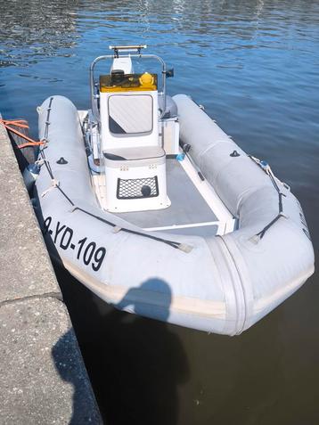 Zodiac Essence 70 CV, jaar 2004, 2T, zeer schoon  beschikbaar voor biedingen