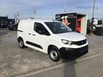 peugeot parter  100pk  2023 59000km 3plaatsen full/option, Auto's, Bestelwagens en Lichte vracht, Stof, 4 cilinders, Wit, Bedrijf