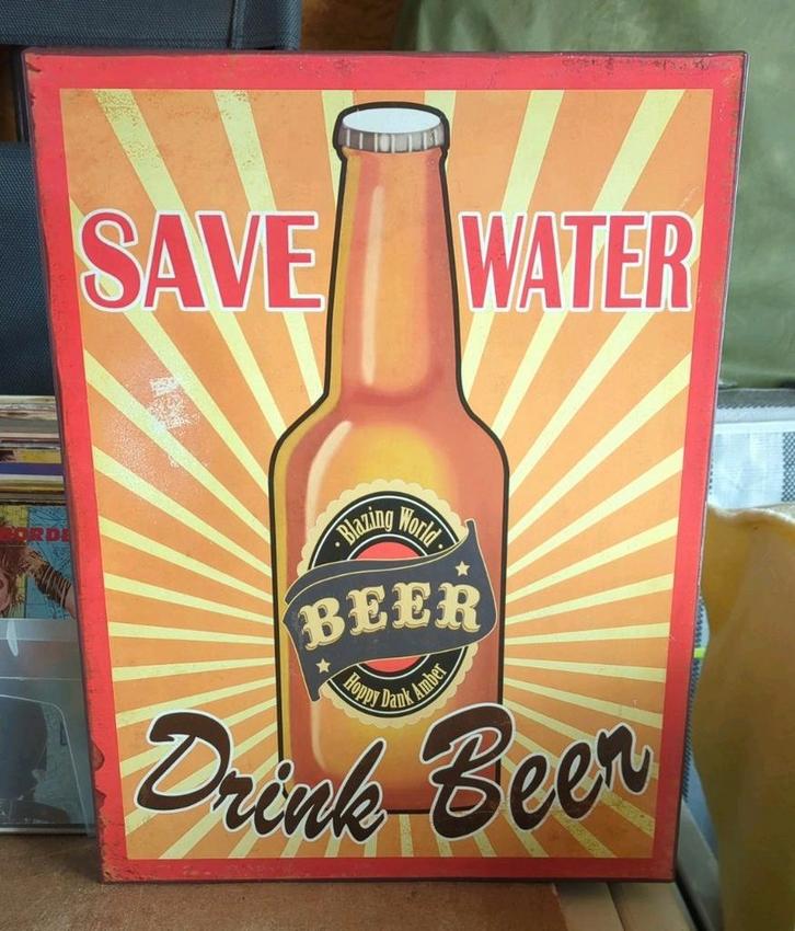 Vintage metalen wandbord "Save Water Drink Beer" –, Verzamelen, Automaten | Gokkasten en Fruitautomaten, Zo goed als nieuw, Ophalen of Verzenden