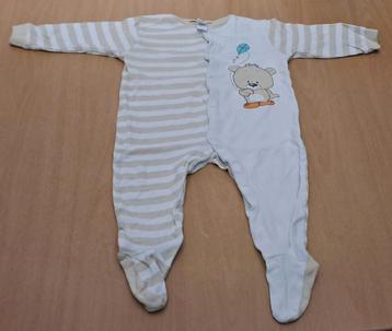  body/pyjama (taille 86)