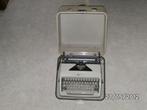 Een schrijfmachine "Olivetti", Ophalen of Verzenden, Zo goed als nieuw