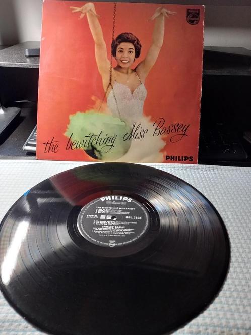 Shirley Bassey ‎– The Bewitching Miss Bassey - Lp mint, Cd's en Dvd's, Vinyl | Jazz en Blues, Zo goed als nieuw, Jazz, 1940 tot 1960