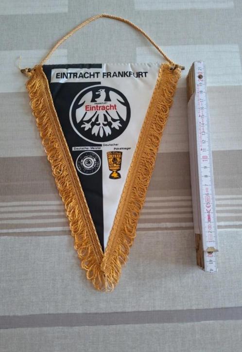 Wimpel Eintracht Frankfurt, Verzamelen, Sportartikelen en Voetbal, Zo goed als nieuw, Ophalen of Verzenden