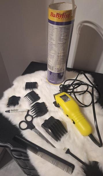 Babyliss tondeuse met accessoires  beschikbaar voor biedingen