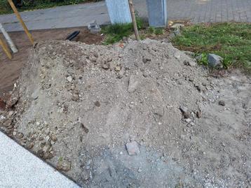 Betonpuin, gratis, Enlèvement, Comme neuf