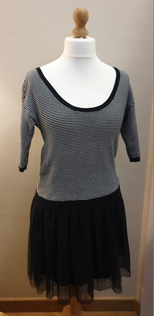 Naf Naf trui/tule jurk - Maat M, Kleding | Dames, Jurken, Zo goed als nieuw, Maat 38/40 (M), Zwart, Knielengte, Ophalen of Verzenden