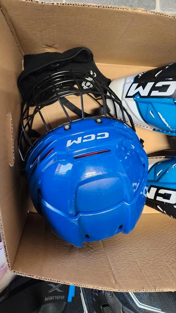 Set ijshokey zo goed als nieuw., Hobby & Loisirs créatifs, Hobby & Loisirs Autre, Enlèvement