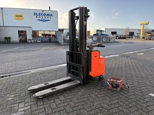 BT Stapelaar LSF 1250 / 11 2000, Zakelijke goederen, Machines en Bouw | Heftrucks en Intern transport, Heftruck, Elektrisch