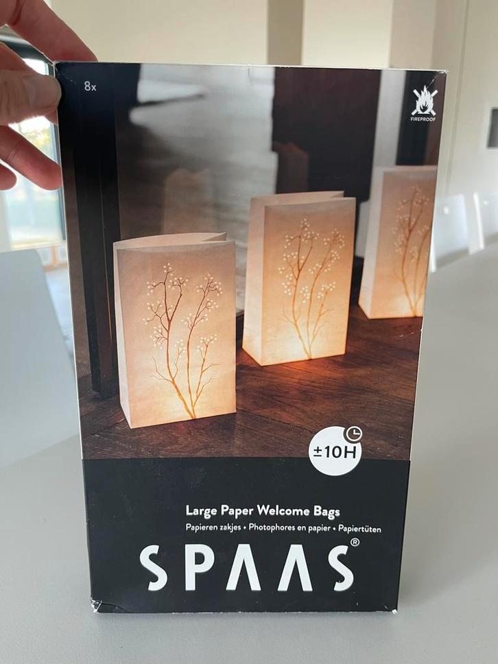 Kaarsen in papieren kerstzakjes/welkomstzakjes, Maison & Meubles, Accessoires pour la Maison | Bougeoirs & Bougies, Comme neuf