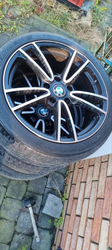 A vendre jantes 18 pouces pour BMW F30 F31  disponible aux enchères