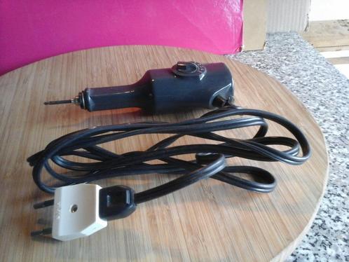 DREMEL GRAVEERAPPARAAT, Hobby en Vrije tijd, Knutselen, Gebruikt, Gereedschap of Accessoires, Ophalen of Verzenden