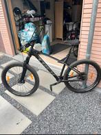 Trek Roscoe 7, Ophalen, Gebruikt, Aluminium, 24 inch of meer