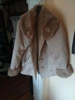 Veste en fourrure et en daim, Enlèvement ou Envoi