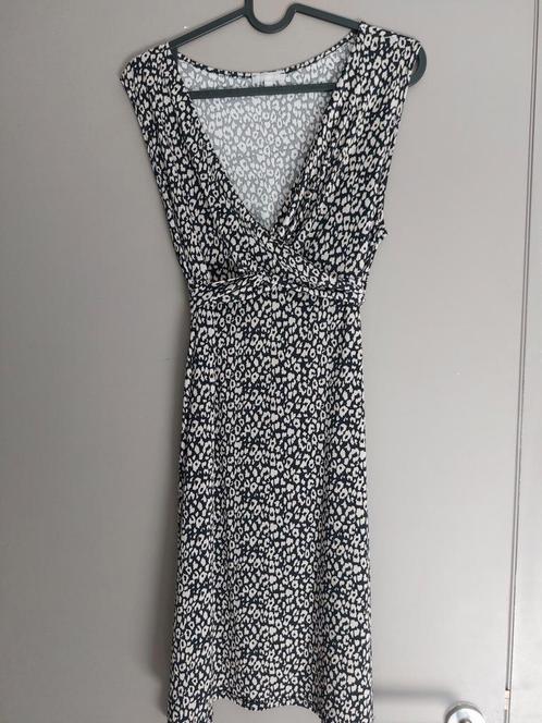 Zwangerschapsjurk en borstvoedingsjurk, Kleding | Dames, Zwangerschapskleding, Zo goed als nieuw, Jurk, Maat 38/40 (M), Overige kleuren