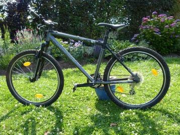 Vélo ROCKRIDER pour ado beschikbaar voor biedingen