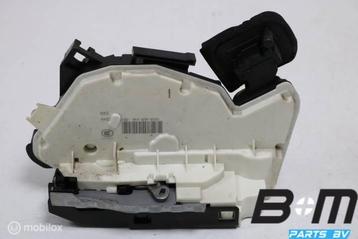 Portierslot LA VW Golf Sportsvan 5K4839015Q beschikbaar voor biedingen