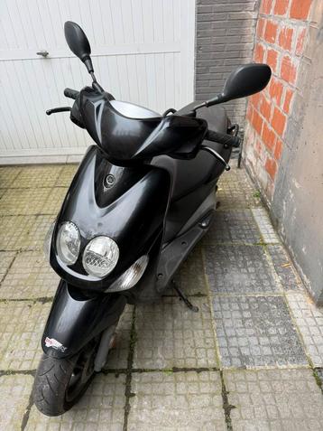 YAMAHA MBK OVETTO KLASSE B RIJDT NIKKEL VOOR 775€! beschikbaar voor biedingen