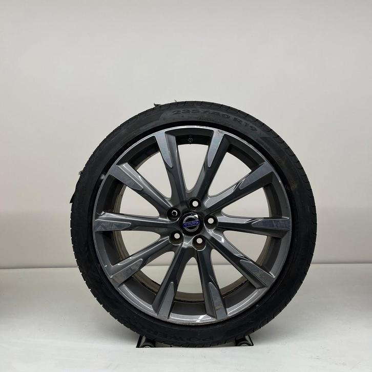 Volvo V60/S60/V70 - 19 inch - zomerbanden, Auto-onderdelen, Banden en Velgen, Banden en Velgen, Zomerbanden, 19 inch, 235 mm, Personenwagen
