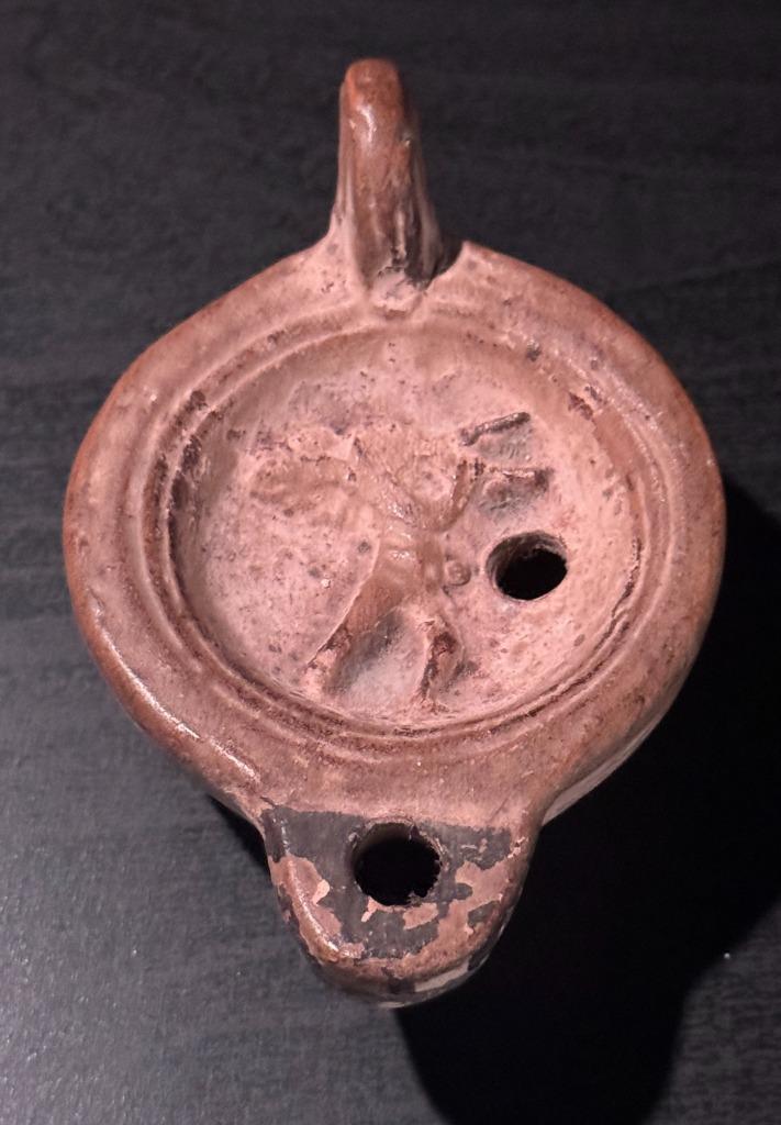 Oude Romeinse terracotta olielamp, Antiek en Kunst, Antiek | Keramiek en Aardewerk, Ophalen of Verzenden