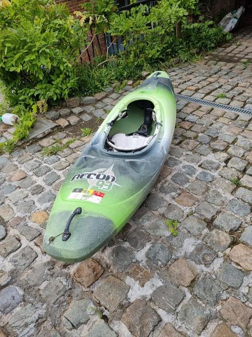 Wildwater creecker kayak, Watersport en Boten, Kano's, Gebruikt, Kajak, Eén persoon, Met peddels, Ophalen