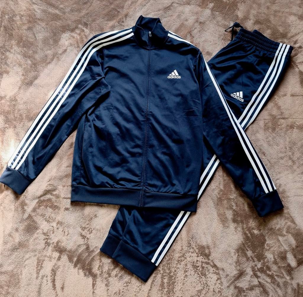 ( neuf ) Ensemble training Adidas - taille M - bleu marine, Neuf, Enlèvement ou Envoi, Général, ADIDAS