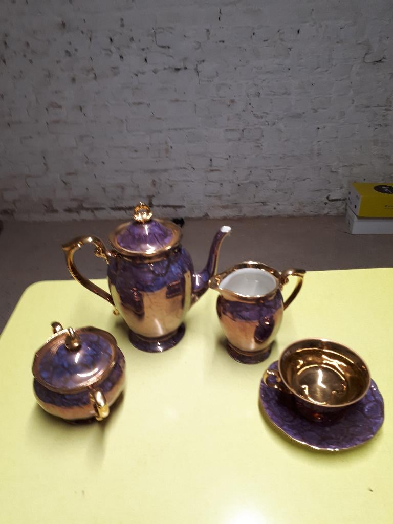 services a thé, Enlèvement