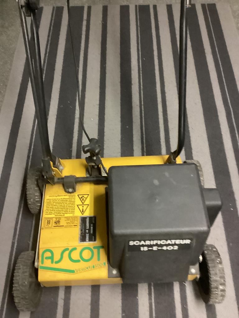 Elektrische Vertikuteerder, Ophalen